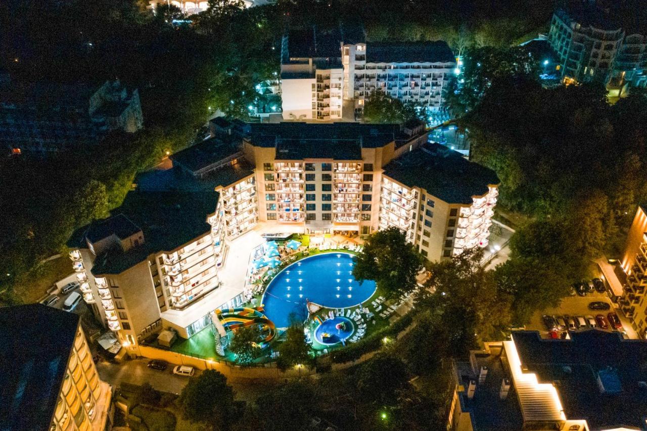 Prestige Deluxe Hotel Aquapark Club Zlatni pjasătsi Eksteriør bilde